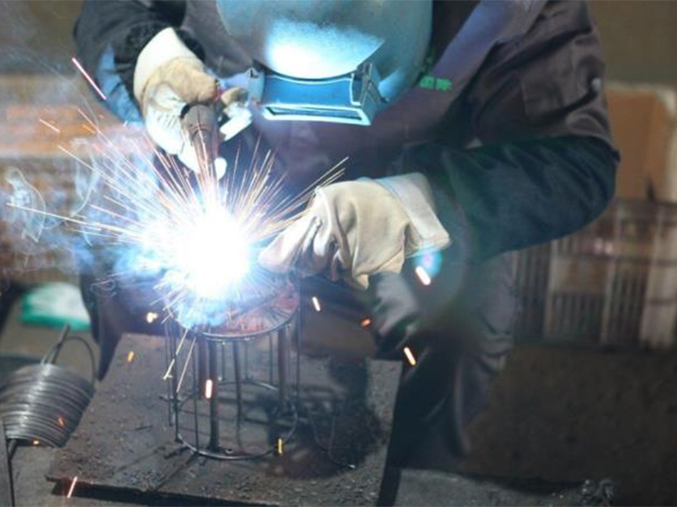 Schüssel-Kerzenhalter